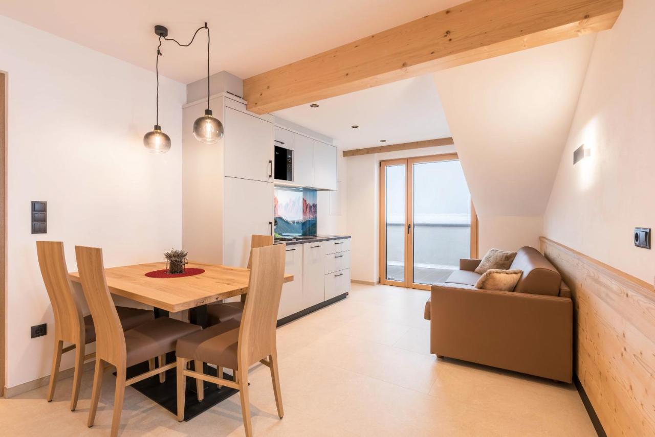 Planerhof Apartment Edelweiss Funes  Exterior photo